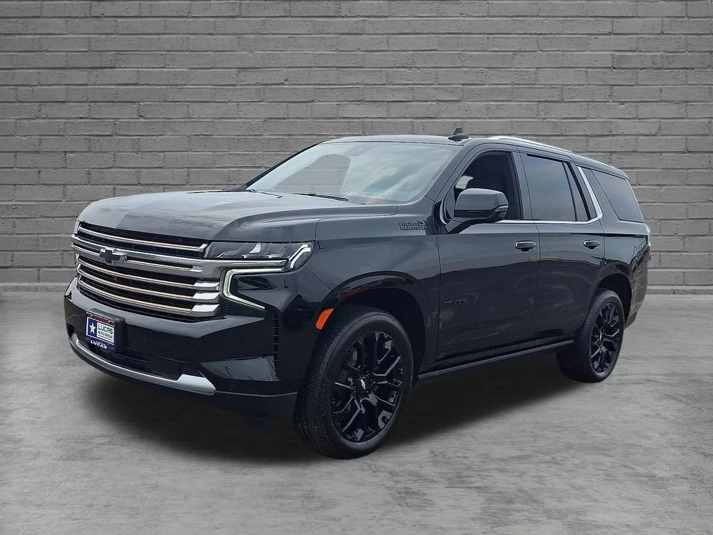 Used 2024 Black Chevrolet High Country image 34