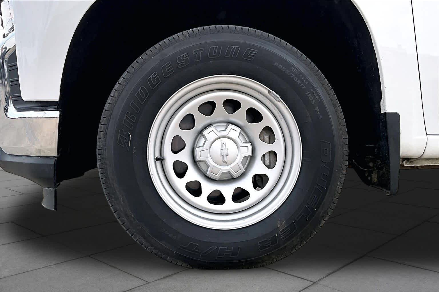 Used 2020 SUMMIT WHITE Chevrolet Work Truck image 11