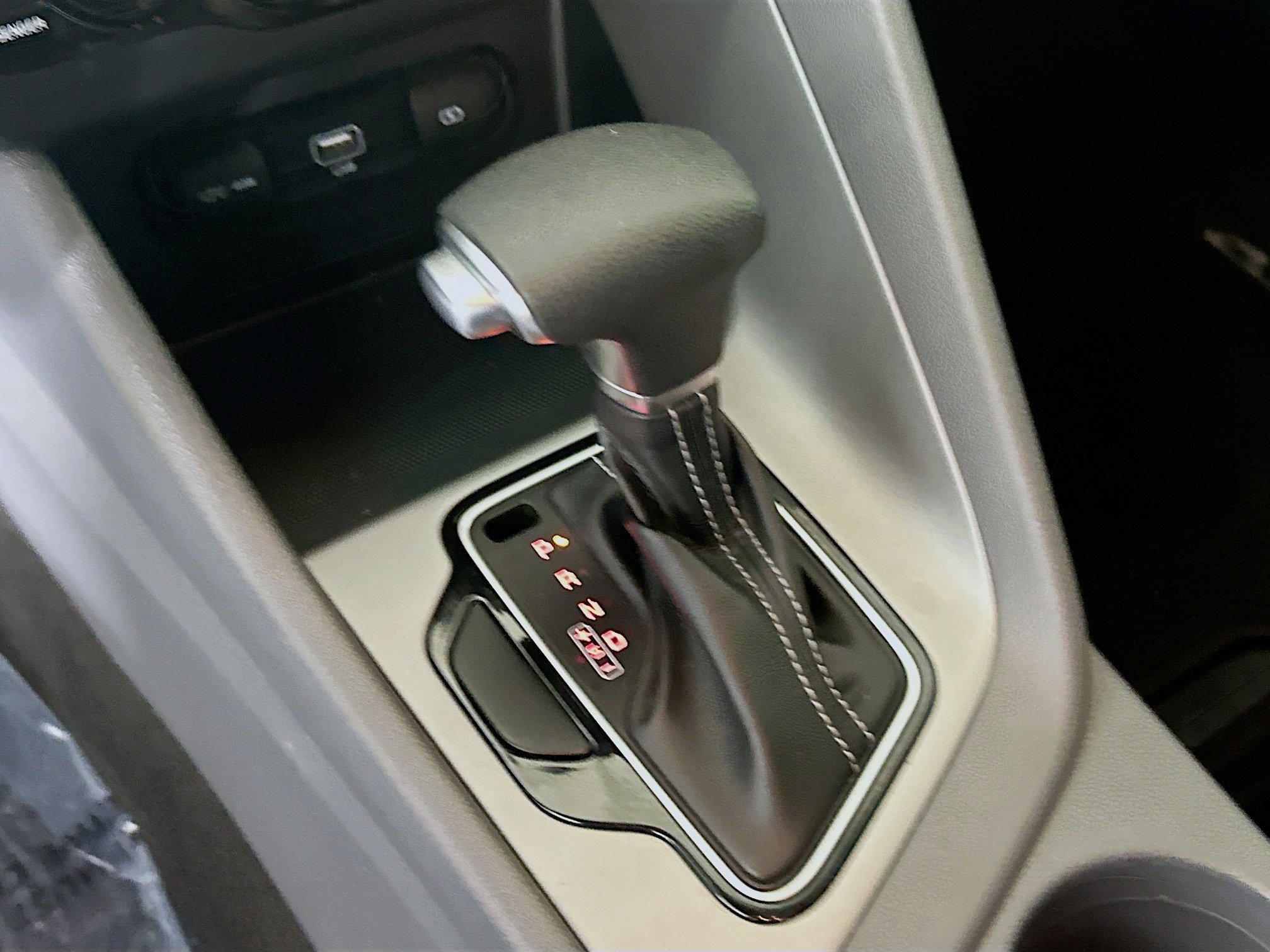 Used 2022 Deep Cerulean Kia LX image 20