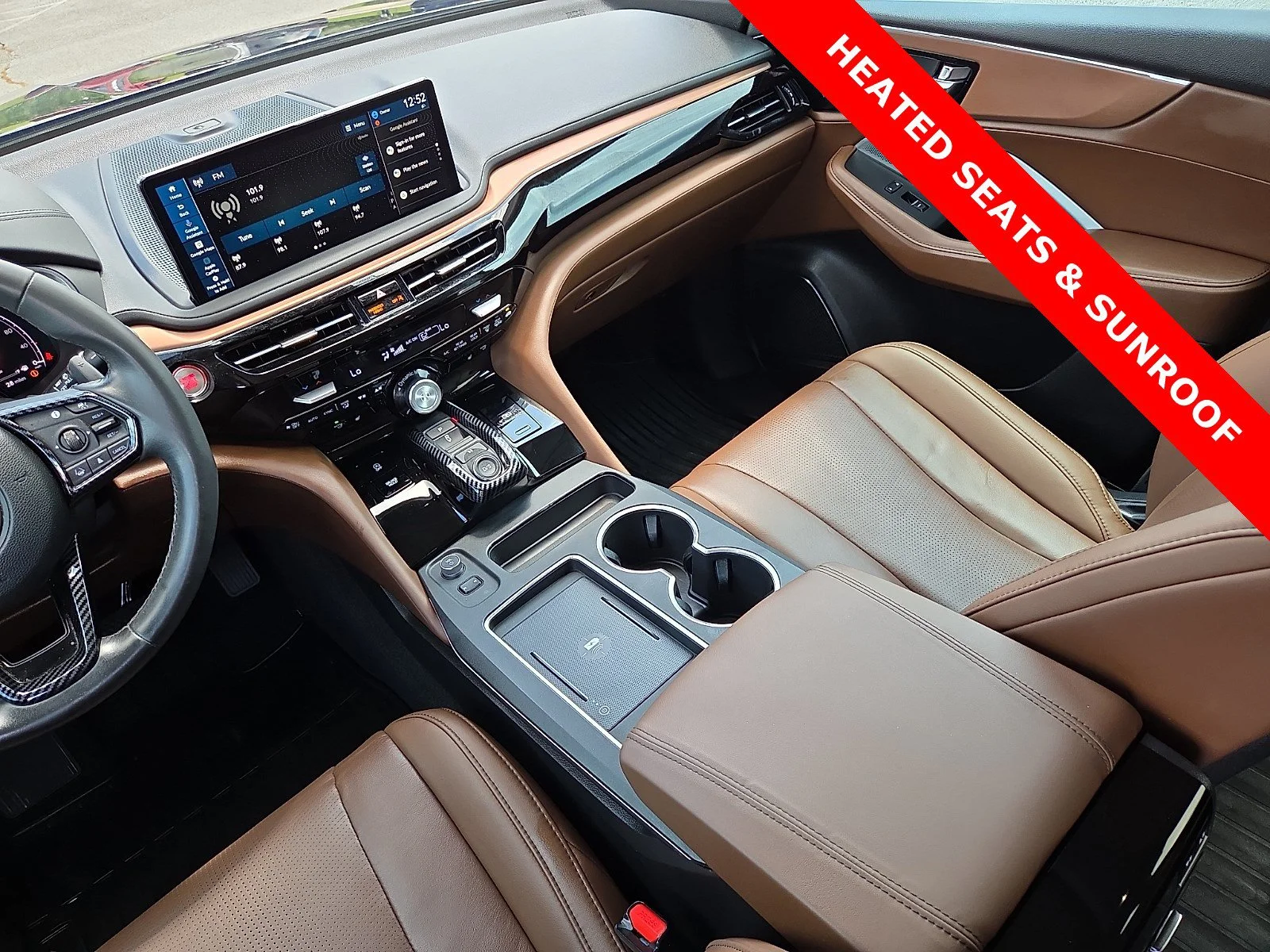 Used 2025 Majestic Black Pearl Acura w/Technology Package image 14