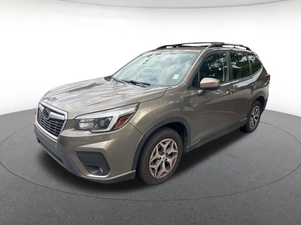 2021 Subaru Forester Premium's photo