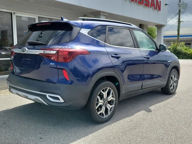 Used 2021 Blue Kia EX image 8