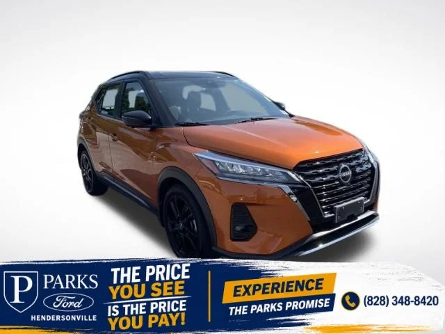 2022 Nissan Kicks SR