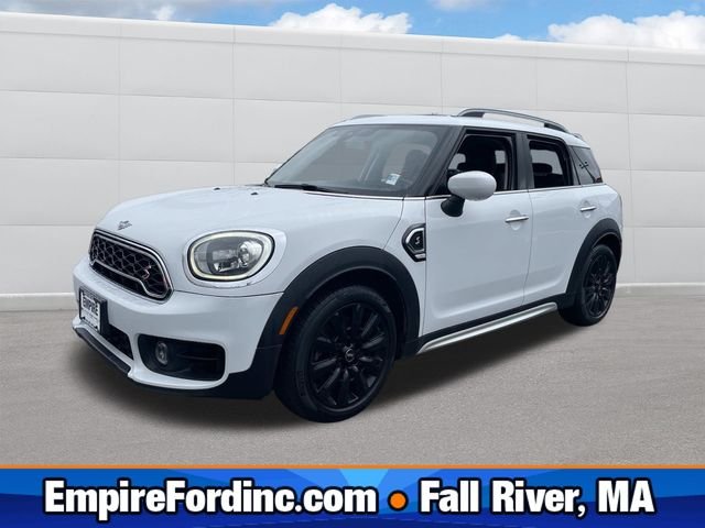Used 2020 Light White MINI Classic image 1