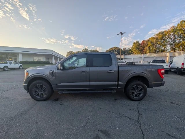 Used 2023 Gray Ford Lariat image 2