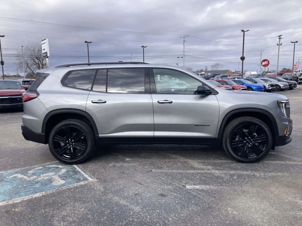 New 2026 Sterling Metallic GMC Elevation image 2