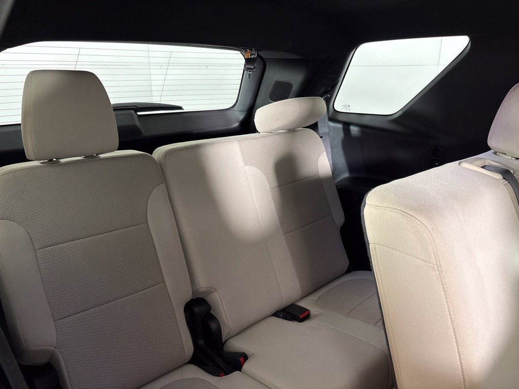 Used 2022 Blue Chevrolet LS image 25