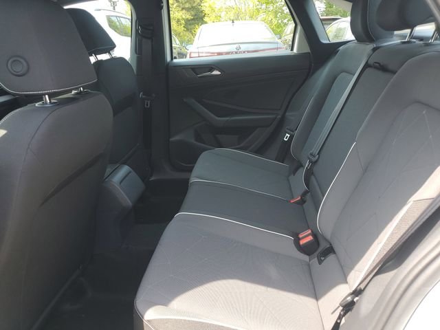 New 2026 White Volkswagen 1.5T Sport image 11