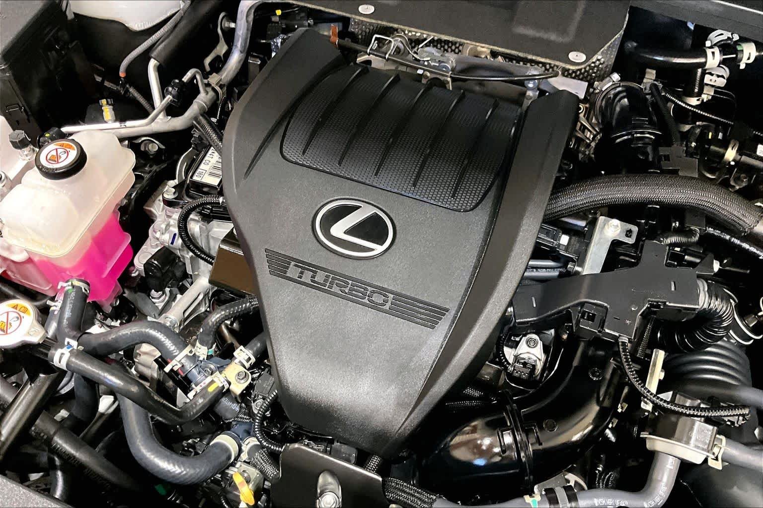 Certified Used 2025 Wind Chill Pearl Lexus  image 31