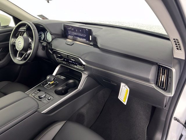 New 2026 White Mazda 3.3 Turbo Select image 42