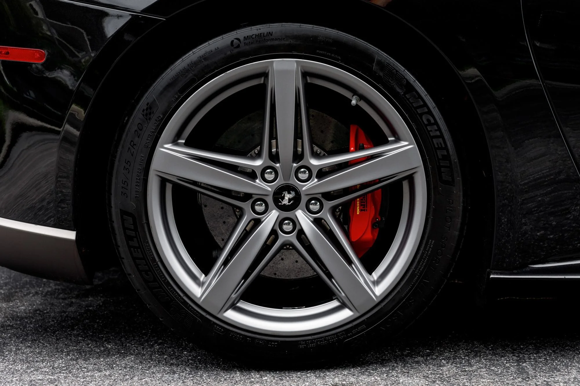 Used 2014 Nero Daytona Ferrari Berlinetta image 21