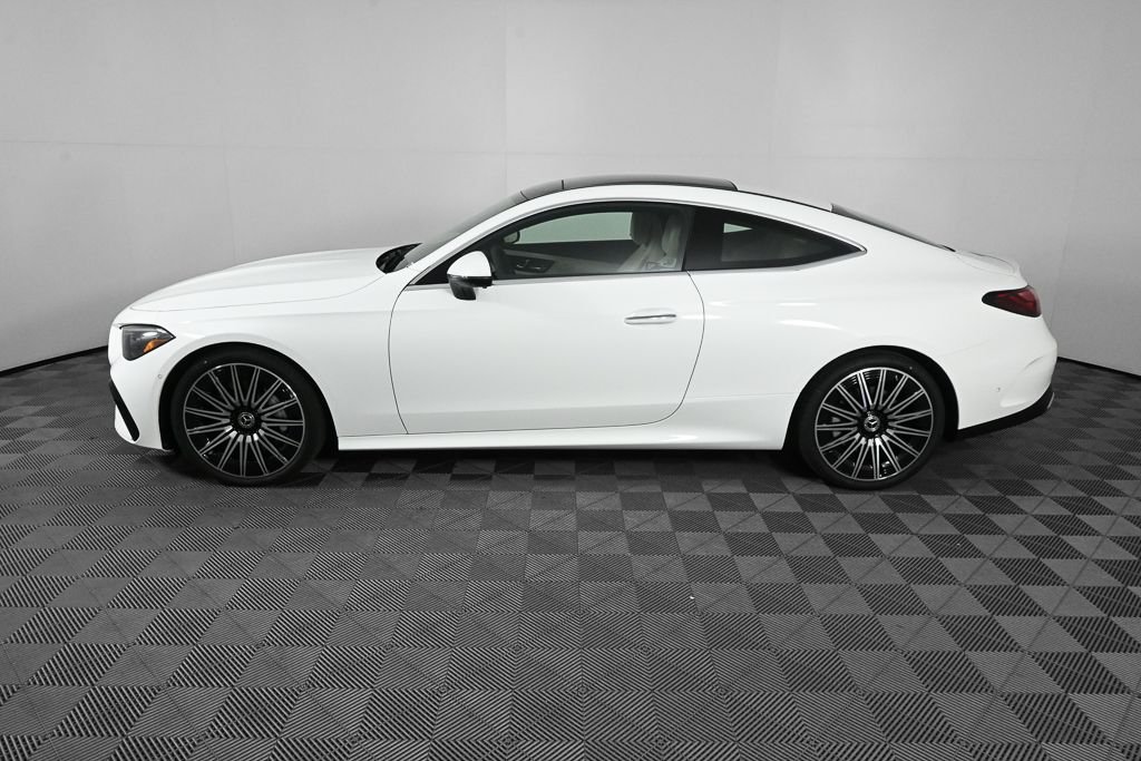 New 2026 Polar White Mercedes-Benz CLE 450 image 3