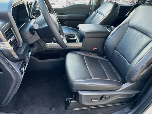 New 2026 Ford F-350SD Lariat
