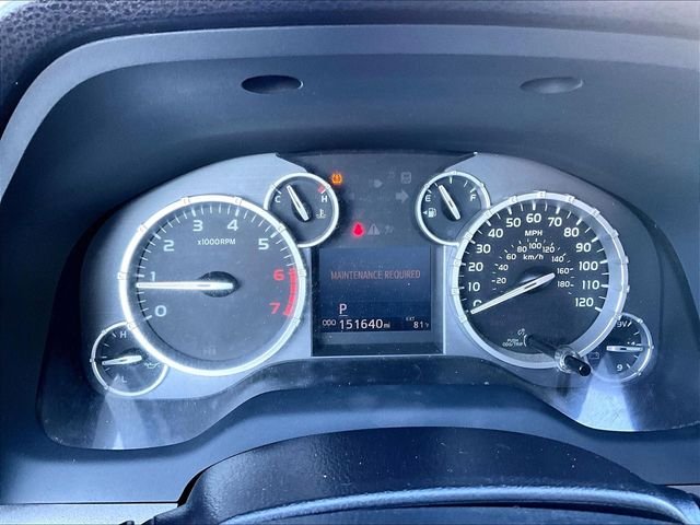 Used 2016 Black Toyota SR5 image 25