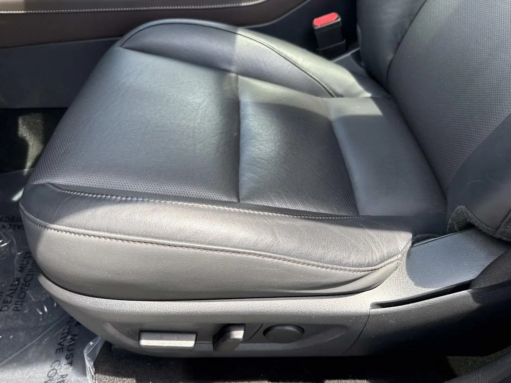 Used 2023 Silver Mazda 2.5 S Premium Package image 26