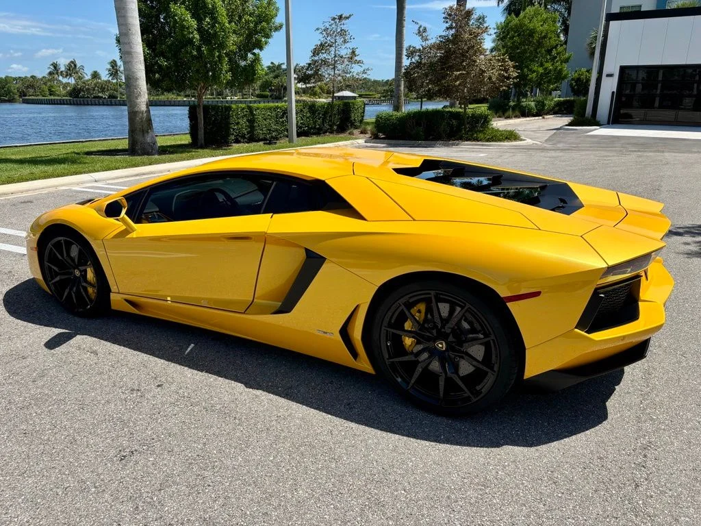 2013 Lamborghini Aventador Base - Photo 9