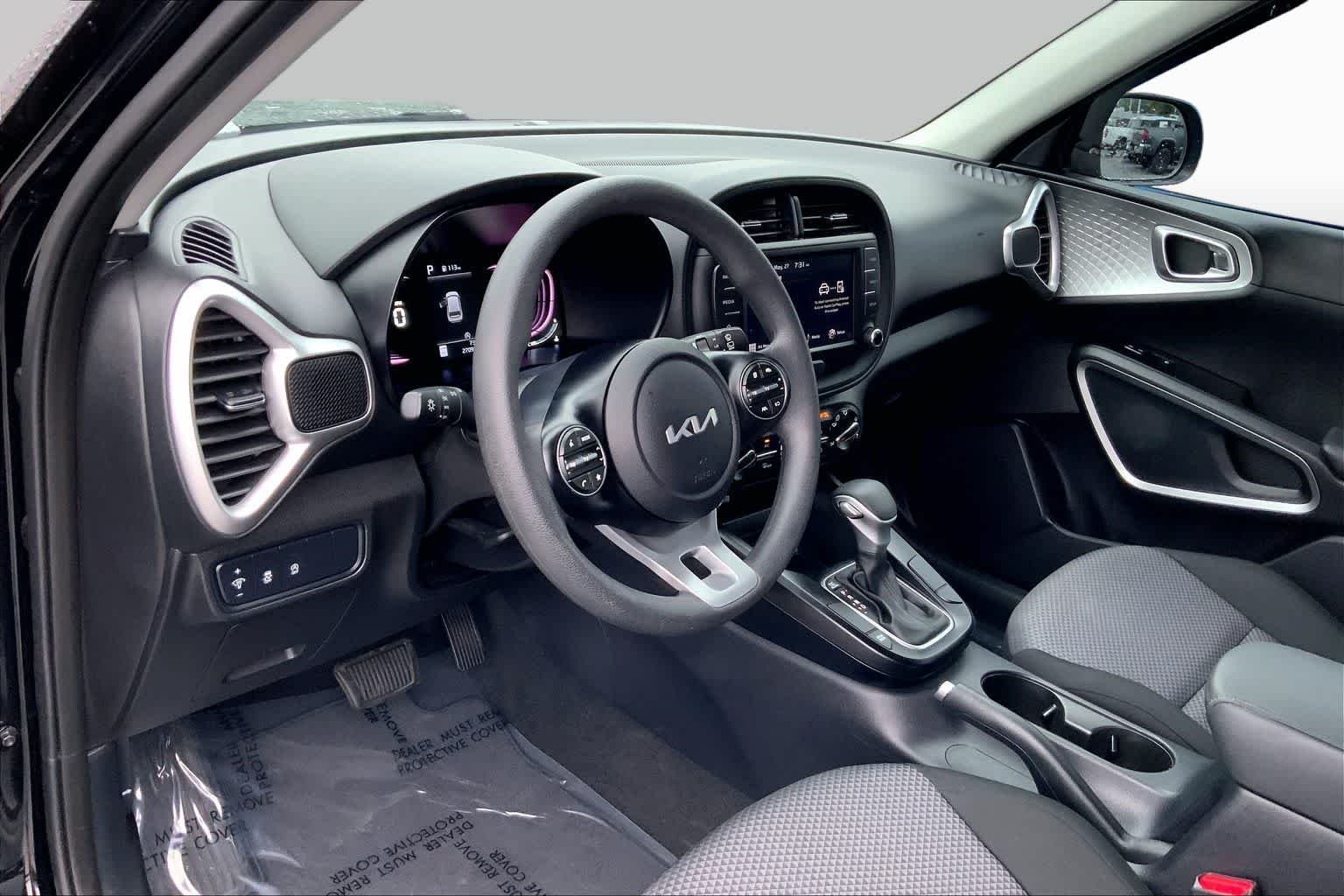 Used 2024 Fusion Black Kia LX image 17