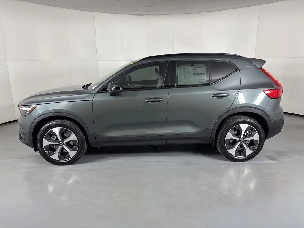 New 2026 Forest Lake Volvo Plus image 5