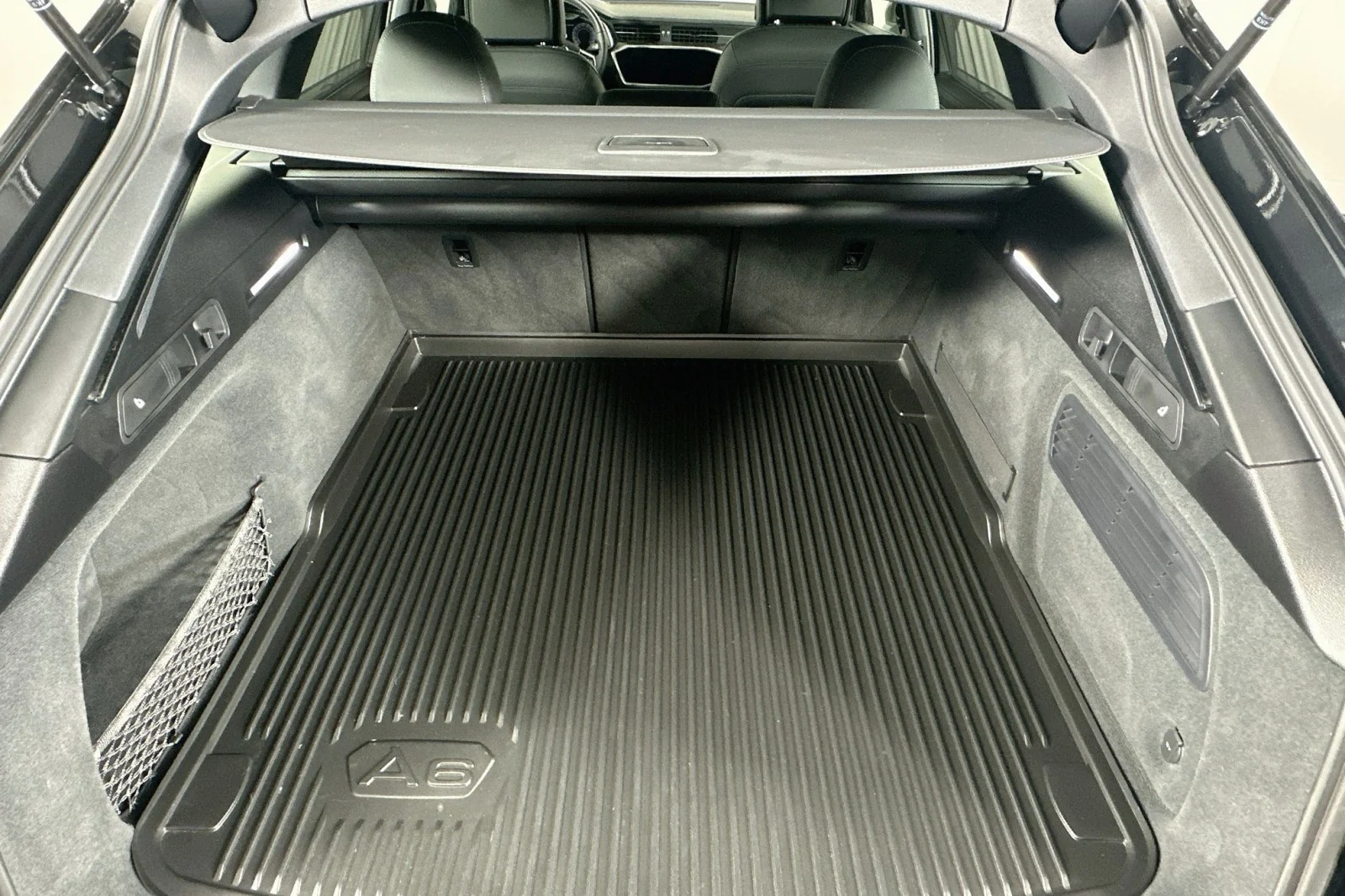 Used 2025 Mythos Black Metallic Audi Premium Plus image 22