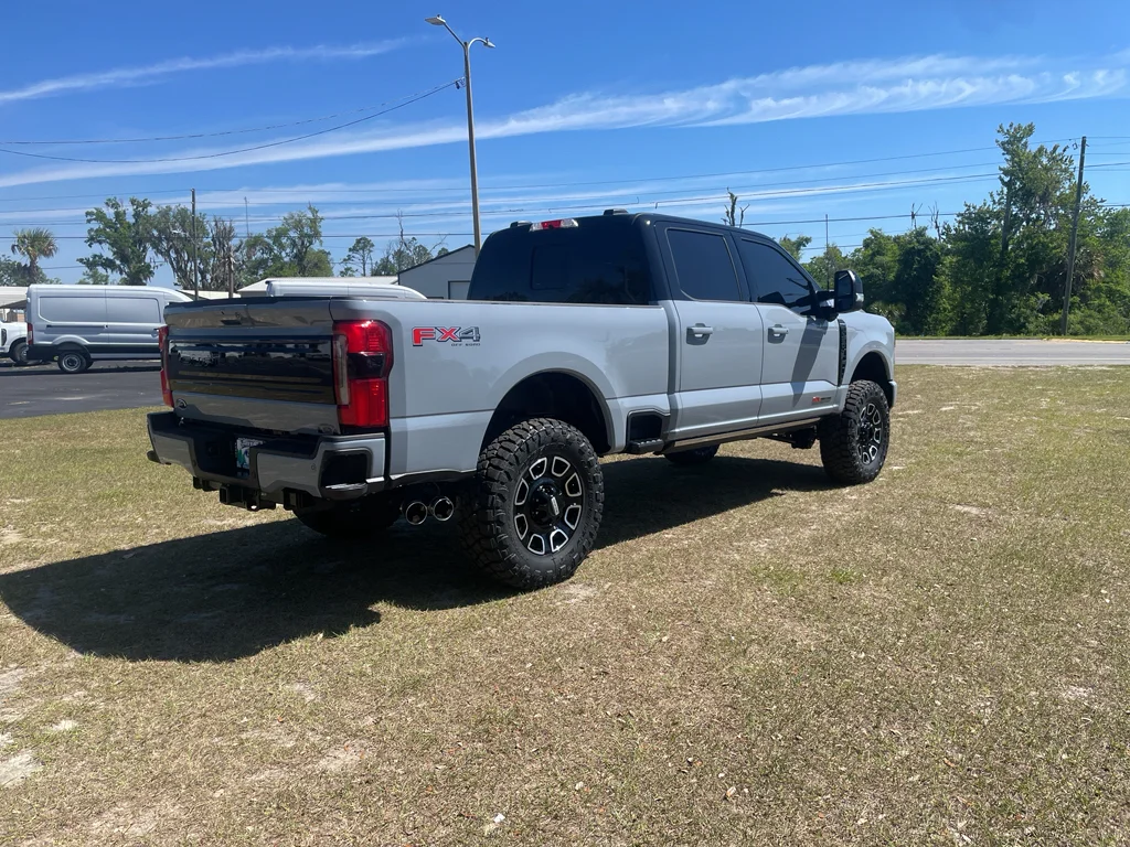 New 2026 Glacier Gray Metallic Tri-Coat Ford F-350® Platinum® image 8