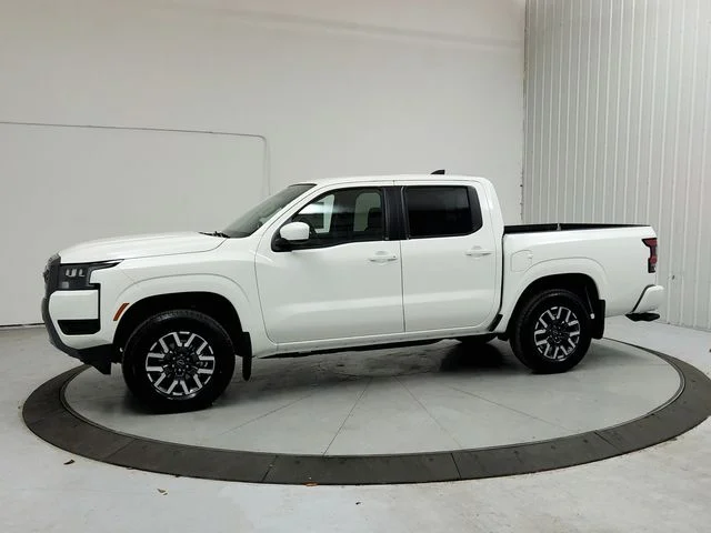 New 2026 White Nissan SV image 4