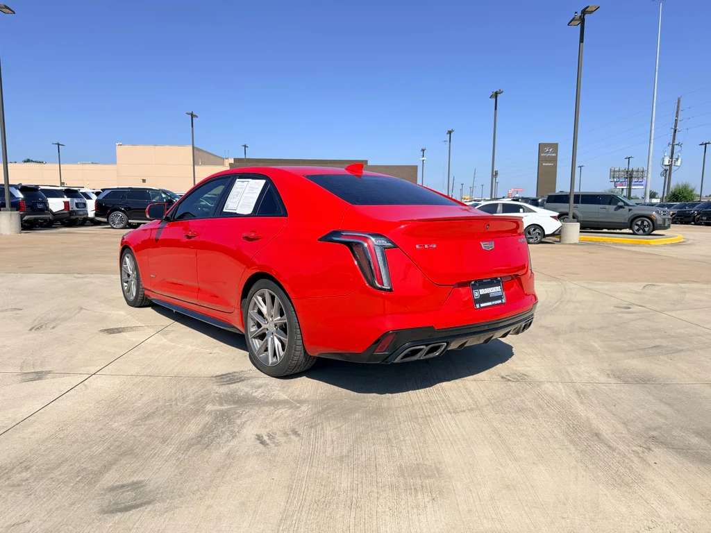 Used 2021 Velocity Red Cadillac V-Series image 8