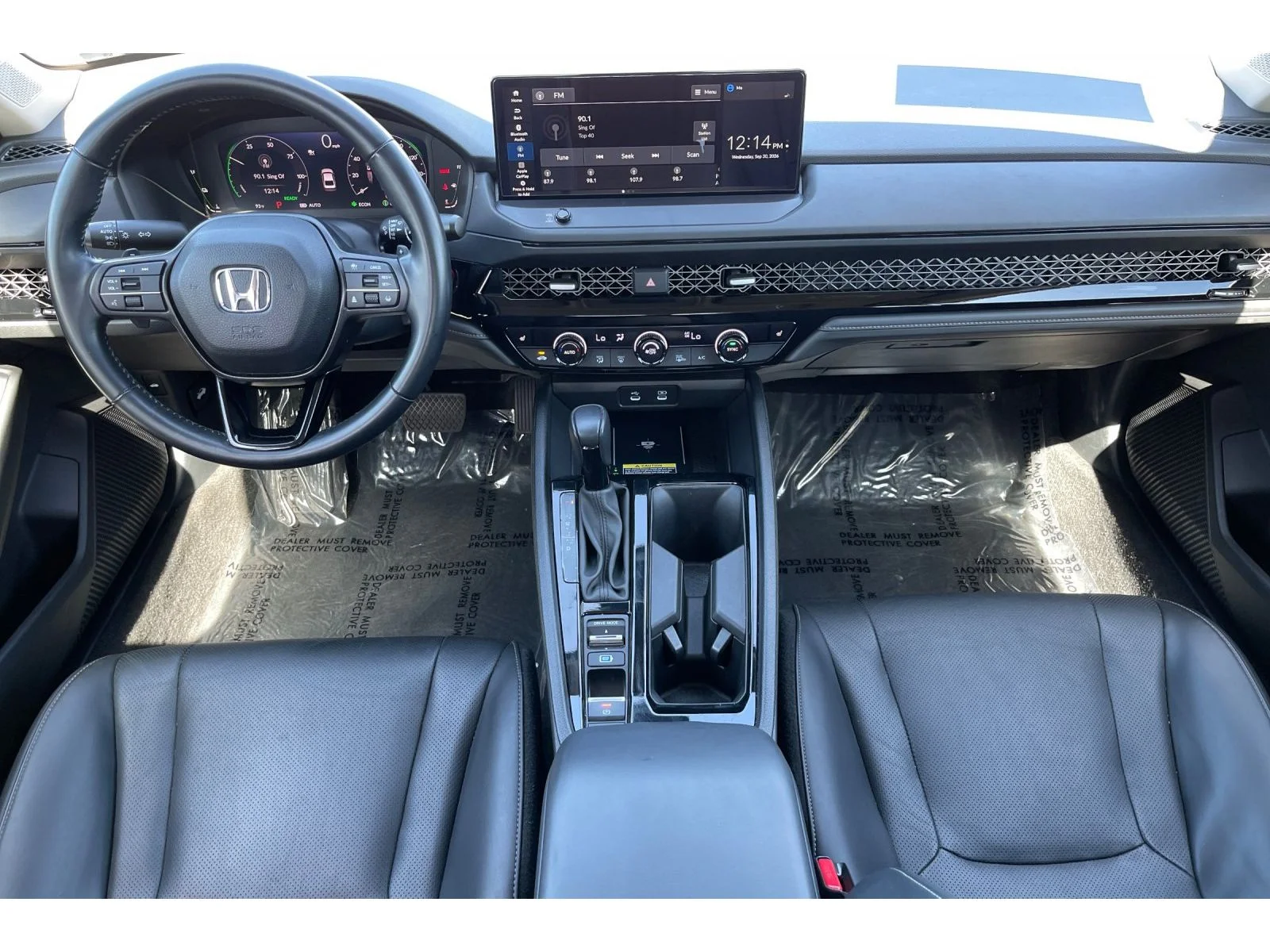 Used 2025 Solar Silver Metallic Honda EX-L image 15