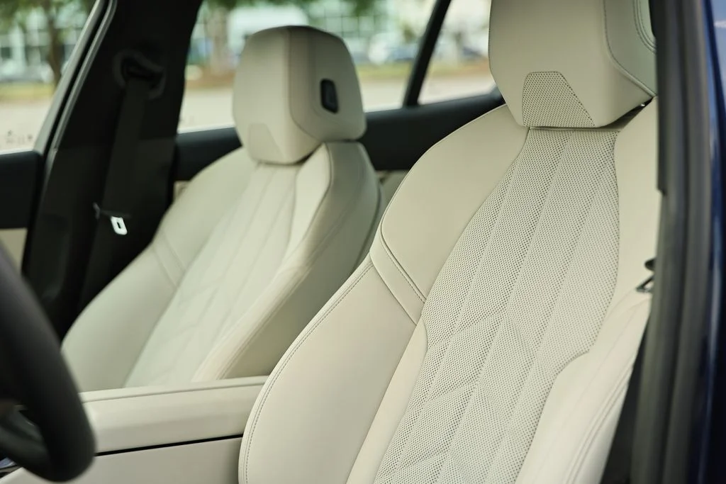 Used 2026 Phytonic Blue Metallic BMW 530i image 21