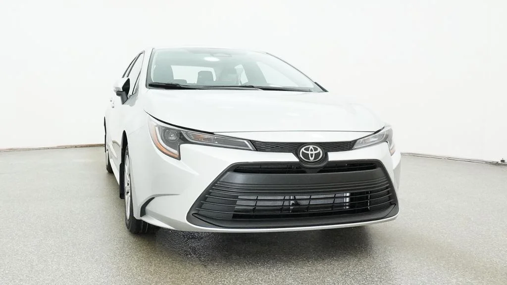 New 2026 Classic Silver Metallic Toyota LE image 7