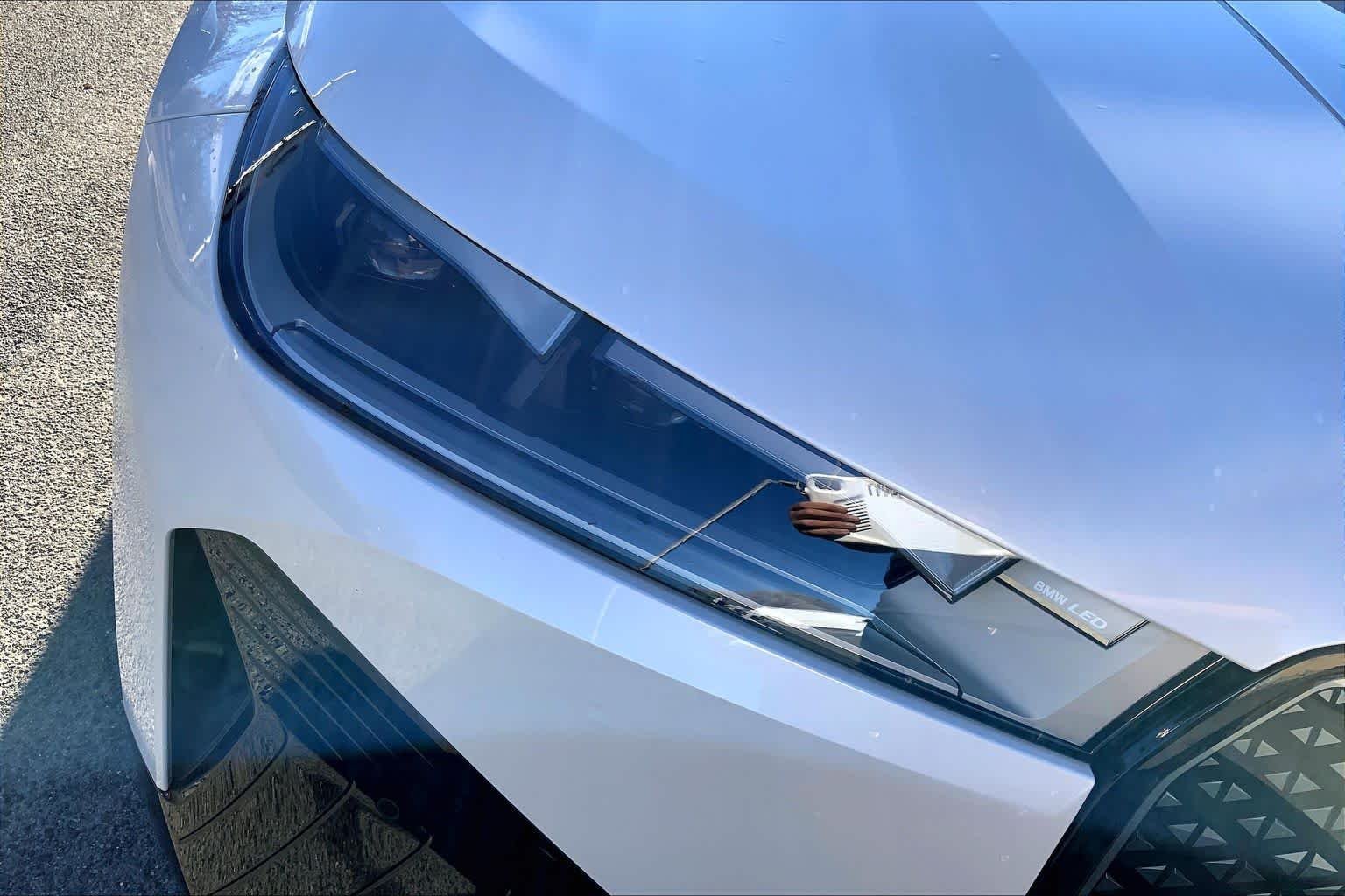 2025 BMW iX 50 - Photo 13