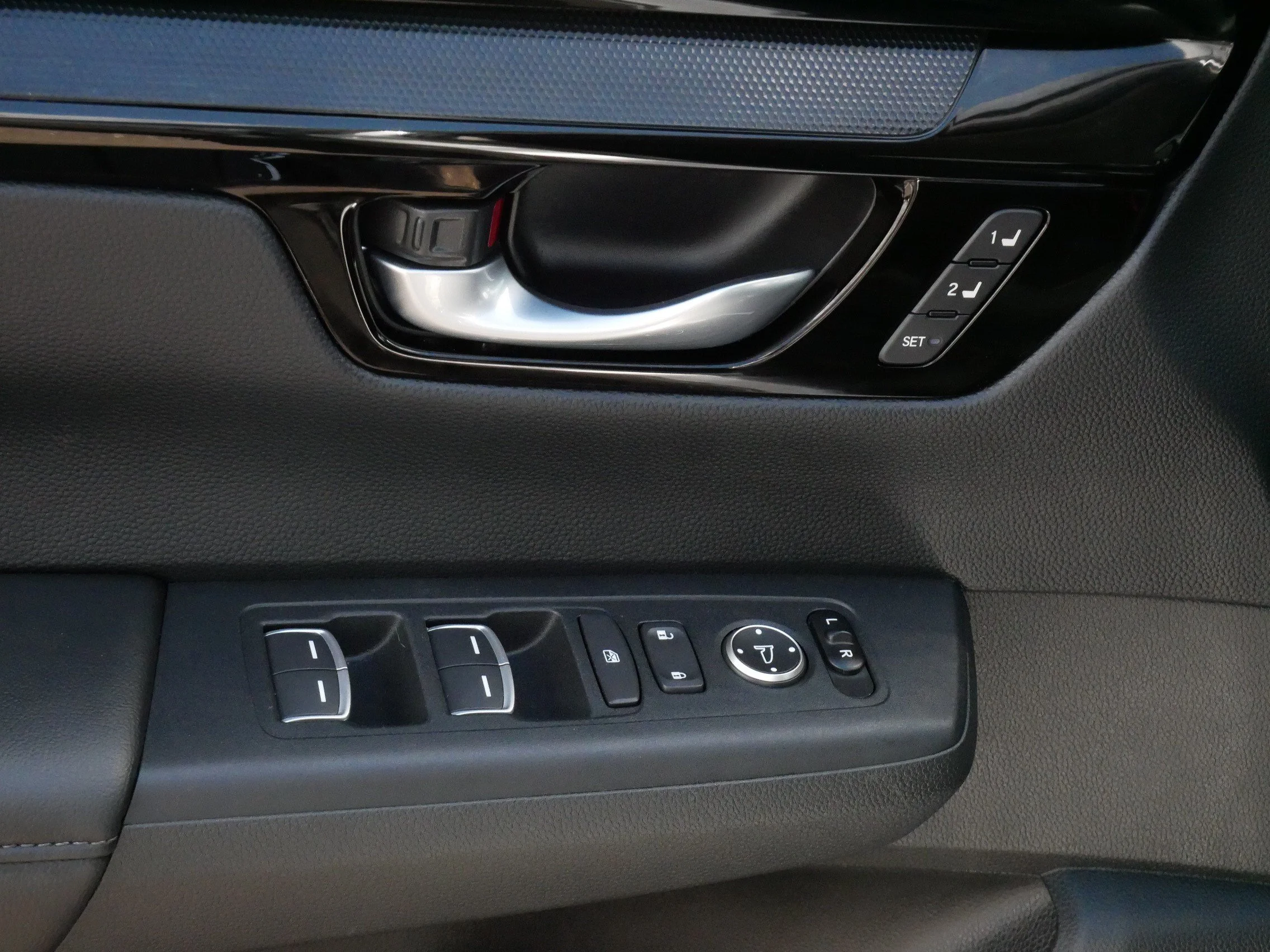 2024 Honda CR-V EX-L - Photo 19