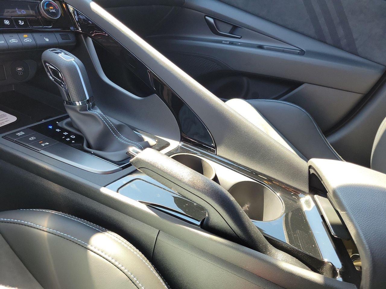 New 2026 Abyss Black Hyundai Sedan image 29