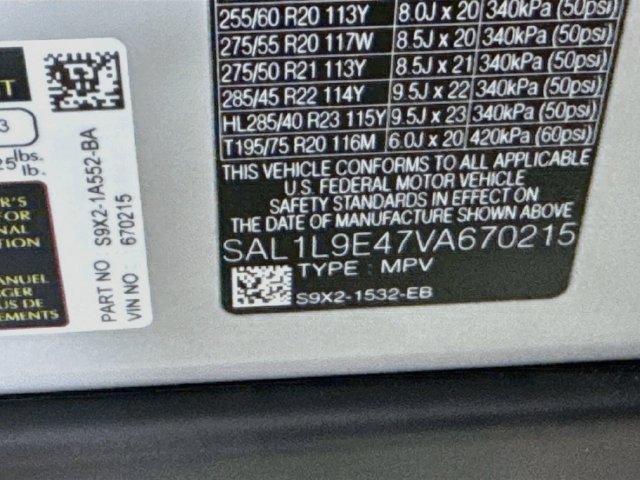 New 2027 Gray Land Rover Dynamic SE image 34