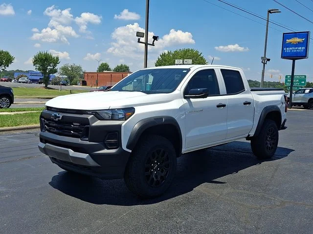 Used 2026 White Chevrolet Trail Boss image 3