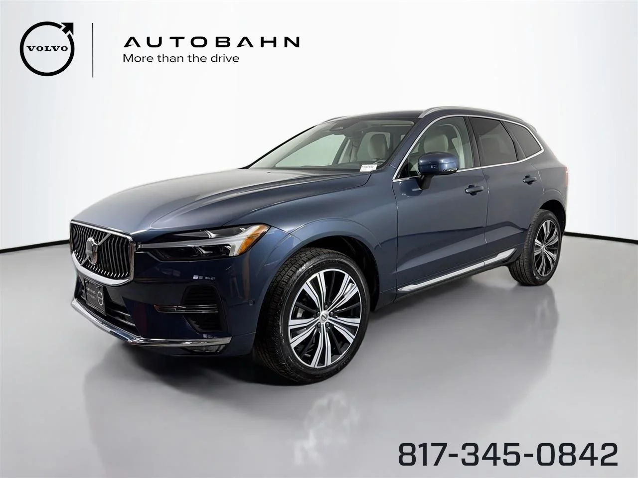 2023 Volvo XC60 B5 Plus Bright Theme FWD's photo
