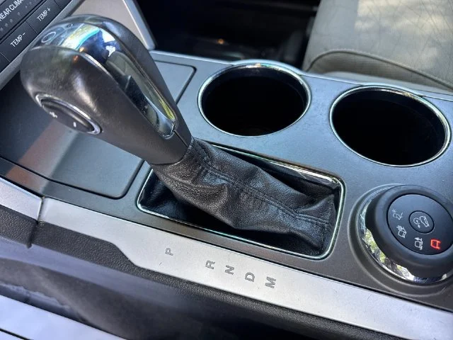 Used 2011 Blue Ford Base image 24