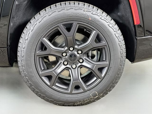 New 2026 High Gloss Black Exterior Paint Jeep Upland image 34