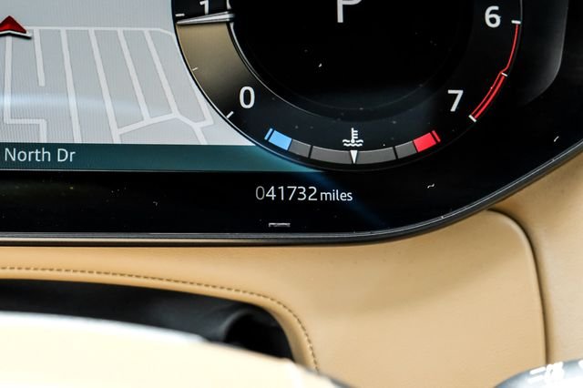Used 2023 Black Land Rover SE image 29
