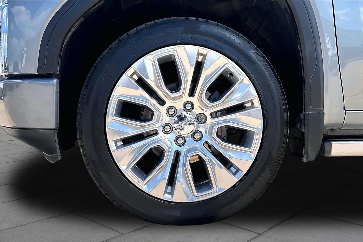 Used 2021 Satin Steel Metallic GMC Denali image 11