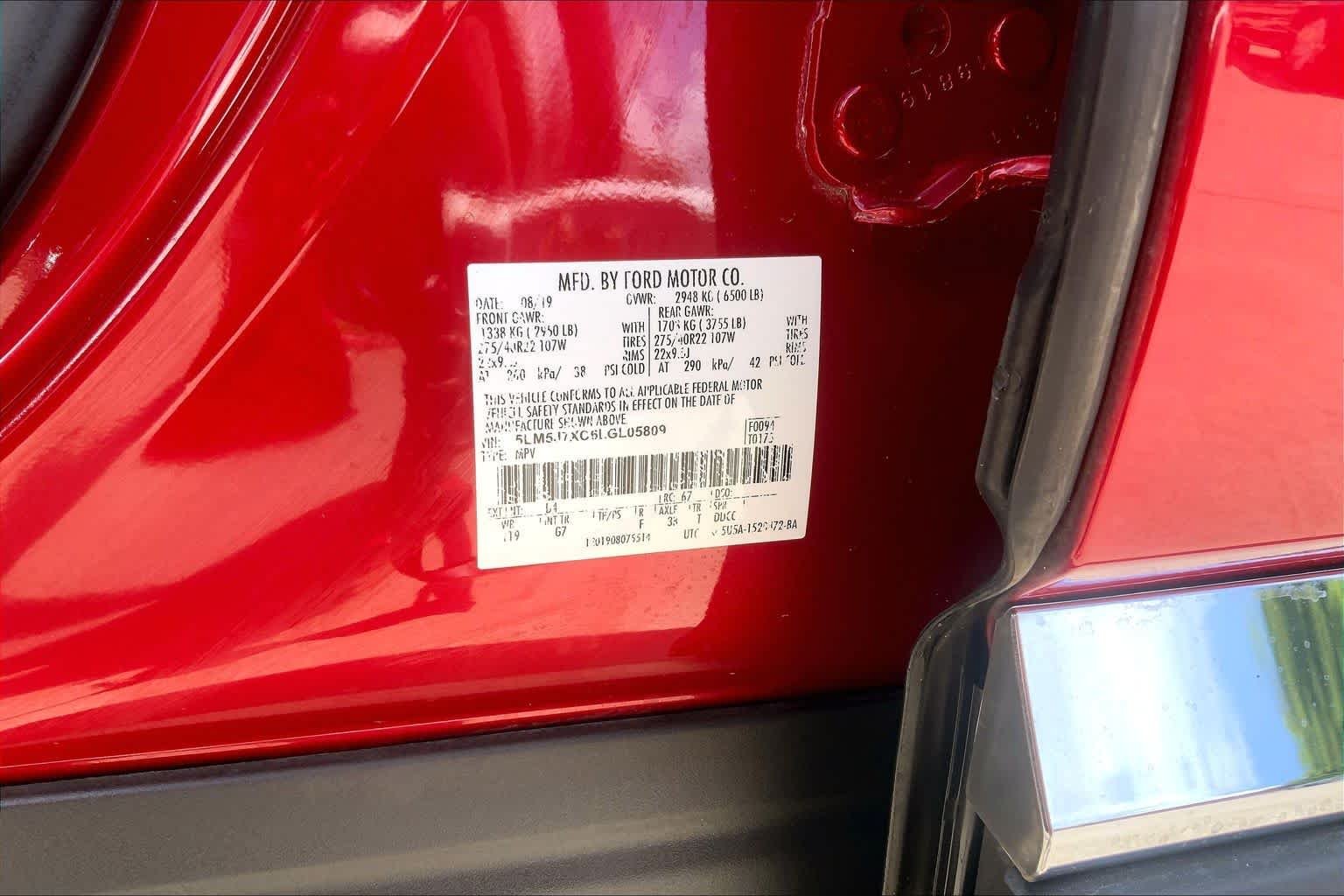 Used 2020 Red Carpet Metallic Tinted Clearcoat Lincoln Reserve image 33