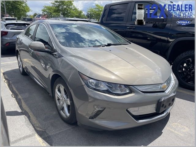 2017 Chevrolet Volt LT's photo