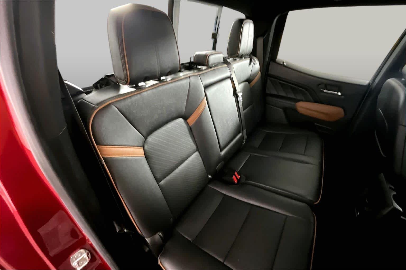 2023 GMC Canyon AT4 - Photo 20