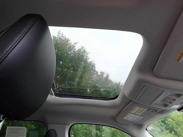 New 2026 Azure Gray Metallic Tri-Coat Ford Outer Banks® image 11