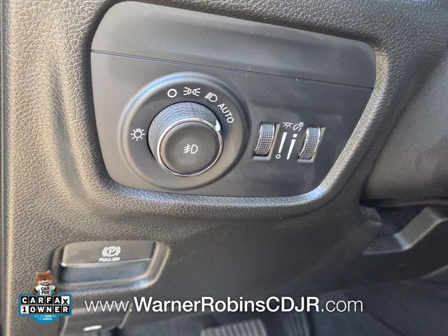 Used 2023 Gray Jeep Limited image 32