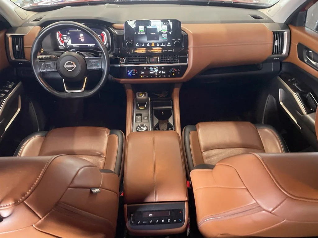 Used 2023 Red Nissan Platinum image 12