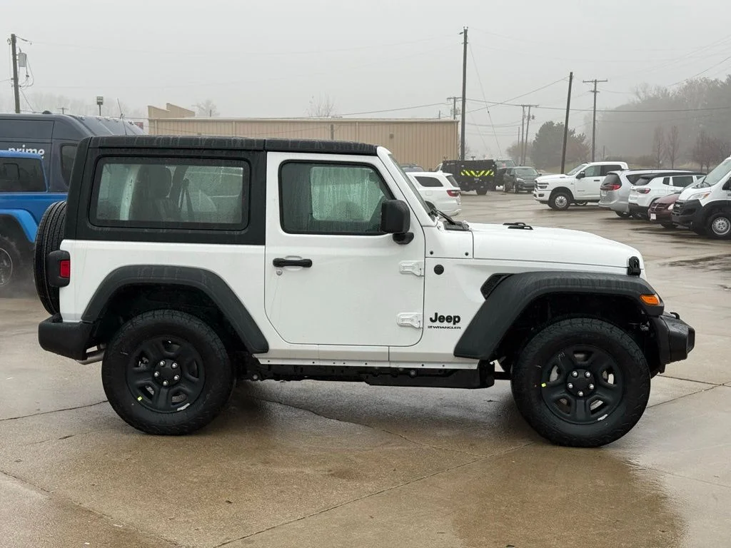 New 2026 Bright White Clear-Coat Exterior Paint Jeep Sport image 8