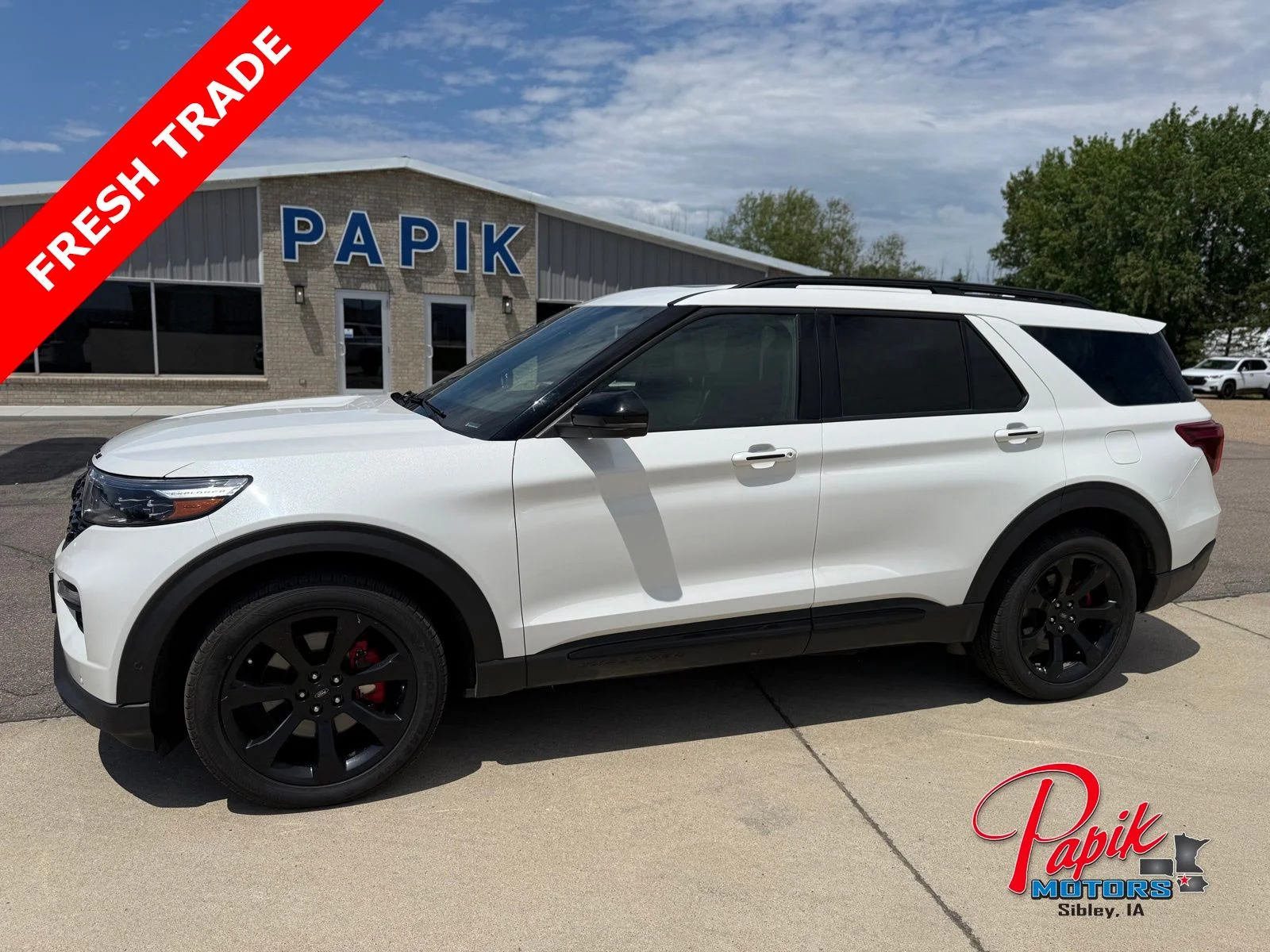 2021 Ford Explorer ST 4WD's photo