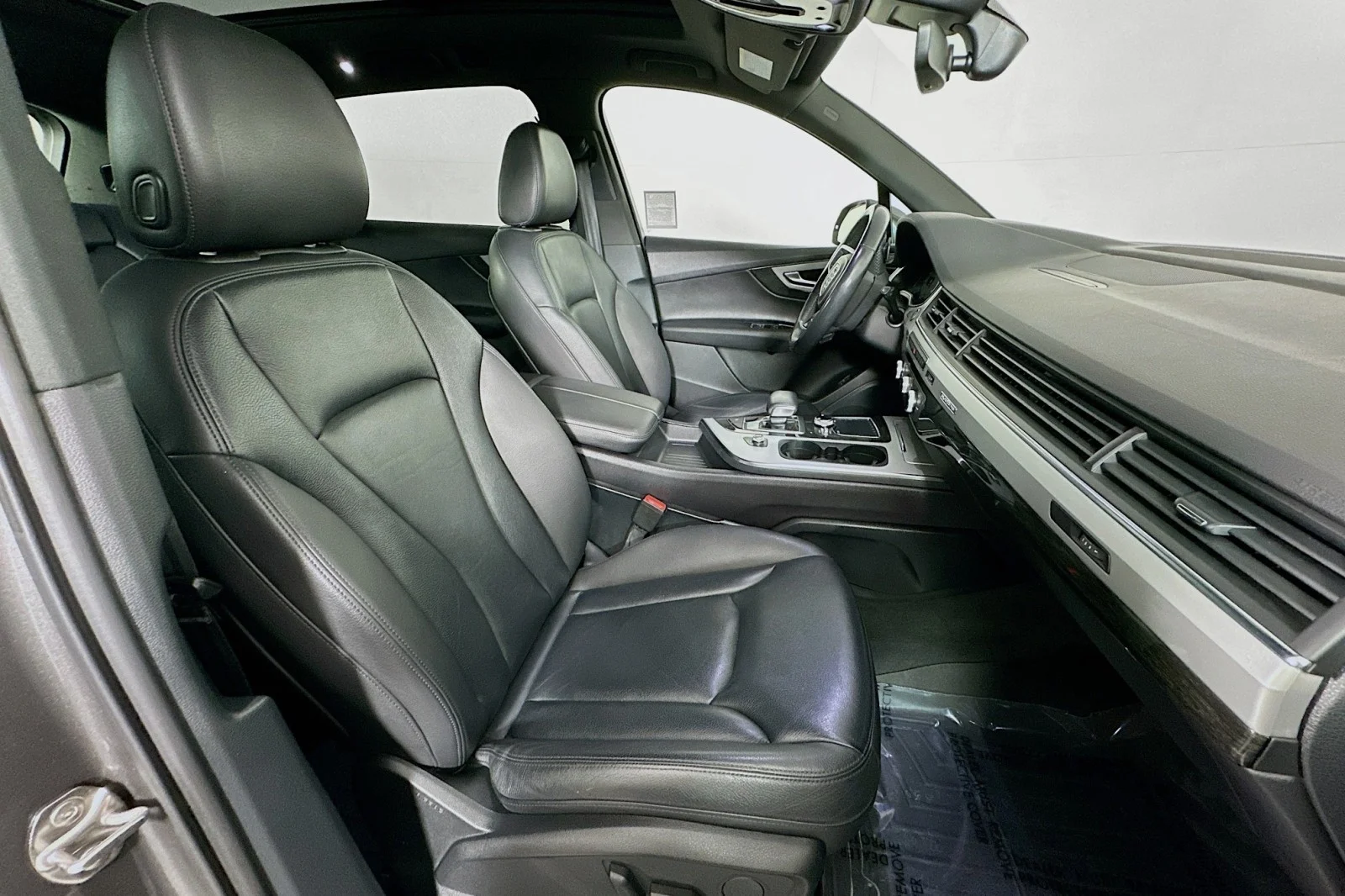 Used 2019 Samurai Gray Metallic Audi Premium image 8