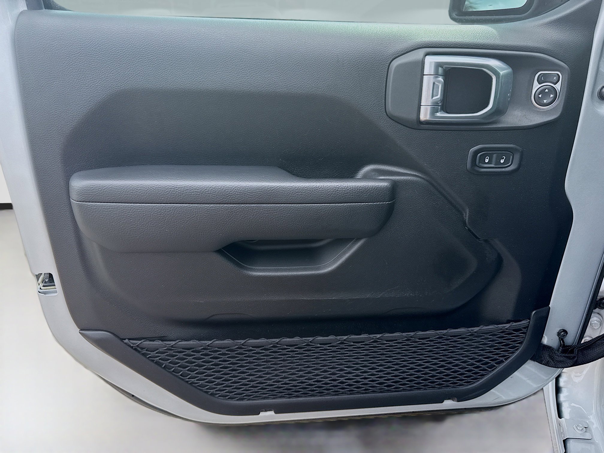 2024 Jeep Wrangler 4-Door Sport S - Photo 20