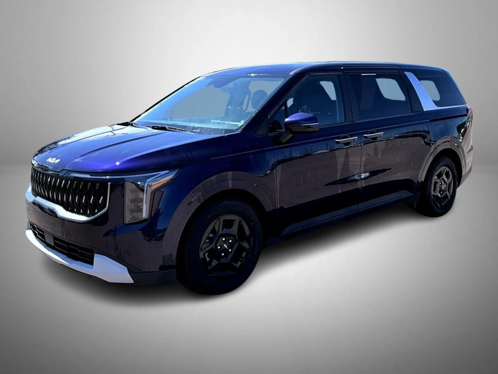 Used 2025 Blue Kia LXS image 1